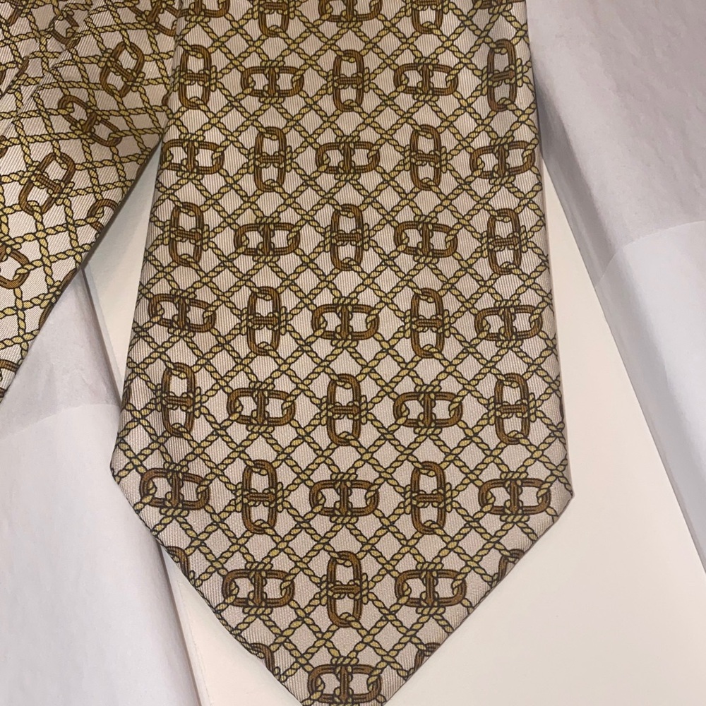Hermes Silk Geometric Pattern Men's Tie in Beige -Brown and Olive